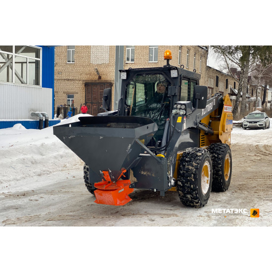 Пескоразбрасыватель DMD_SS-300 для мини-погрузчика Пескоразбрасыватель DMD_SS-300 для мини-погрузчика