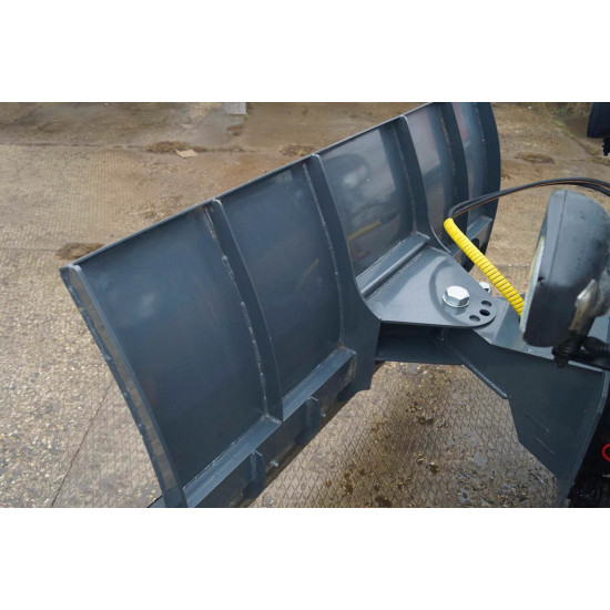 Отвал для уборки снега SB_MM-750-1800 для коммунальных машин