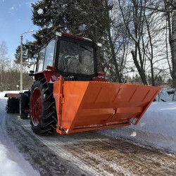 Пескоразбрасыватель вибрационный для трактора МТЗ