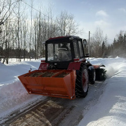 Пескоразбрасыватель вибрационный для трактора МТЗ