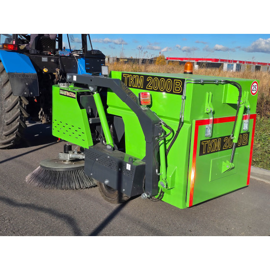 Вакуумная подметально-уборочная машина ТКМ-2000В