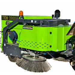 Вакуумная подметально-уборочная машина ТКМ-2000В