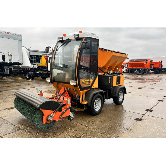 Щетка с поворотом BRM_MM-550-1600-HA-ND для коммунальных машин