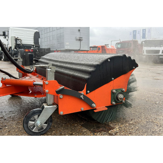 Щетка с поворотом BRM_MM-550-1600-HA-ND для коммунальных машин