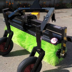 Оборудование щеточное для МТЗ-320 с колесами 4х8 с регулировкой