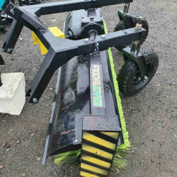 Оборудование щеточное для МТЗ-82 с колесами 5х10 с регулировкой